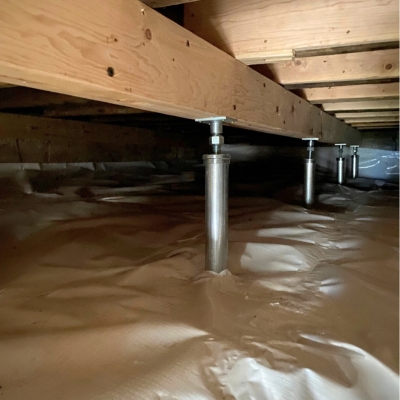 Illustration of stabilizer posts installed in the crawl space, a drywall crack repair in Lake City, FL.